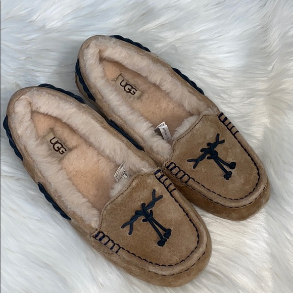 ugg brett wool lined slipper
